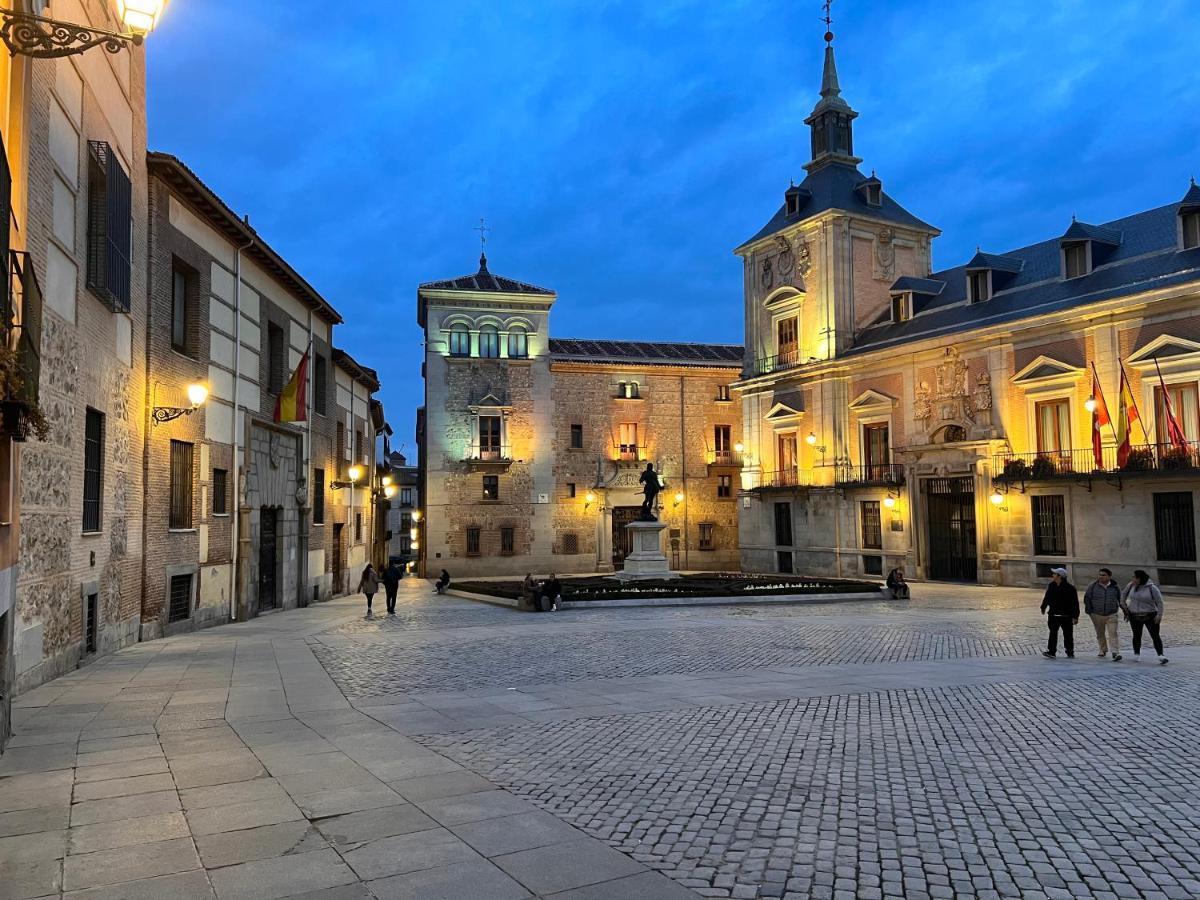 Apartment In Monumental Square Madrid Center 外观 照片